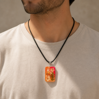 Glow in the Dark Resin Pendant. Handmade Necklace - Imagen 4