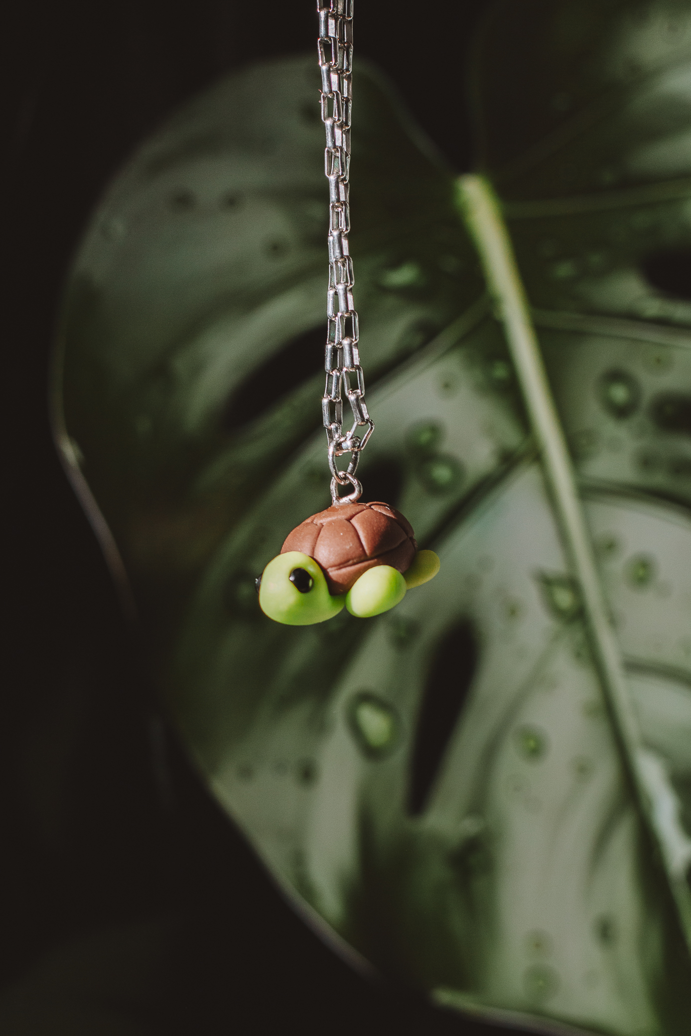 Turtle Necklace - Porcelain